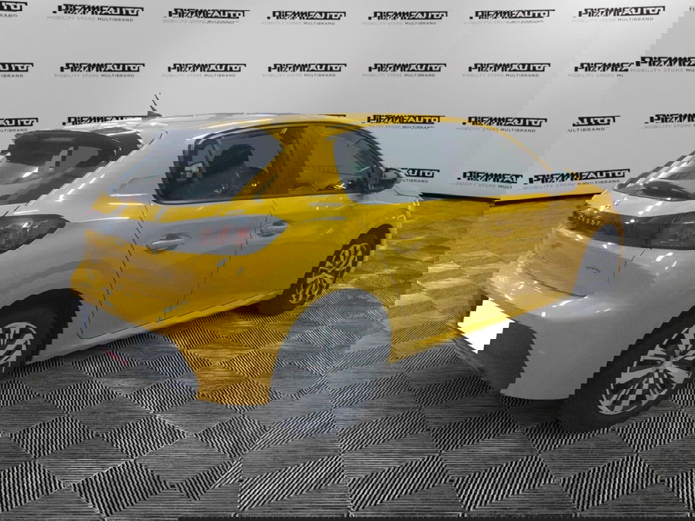 Peugeot 208 usata a Parma (6)