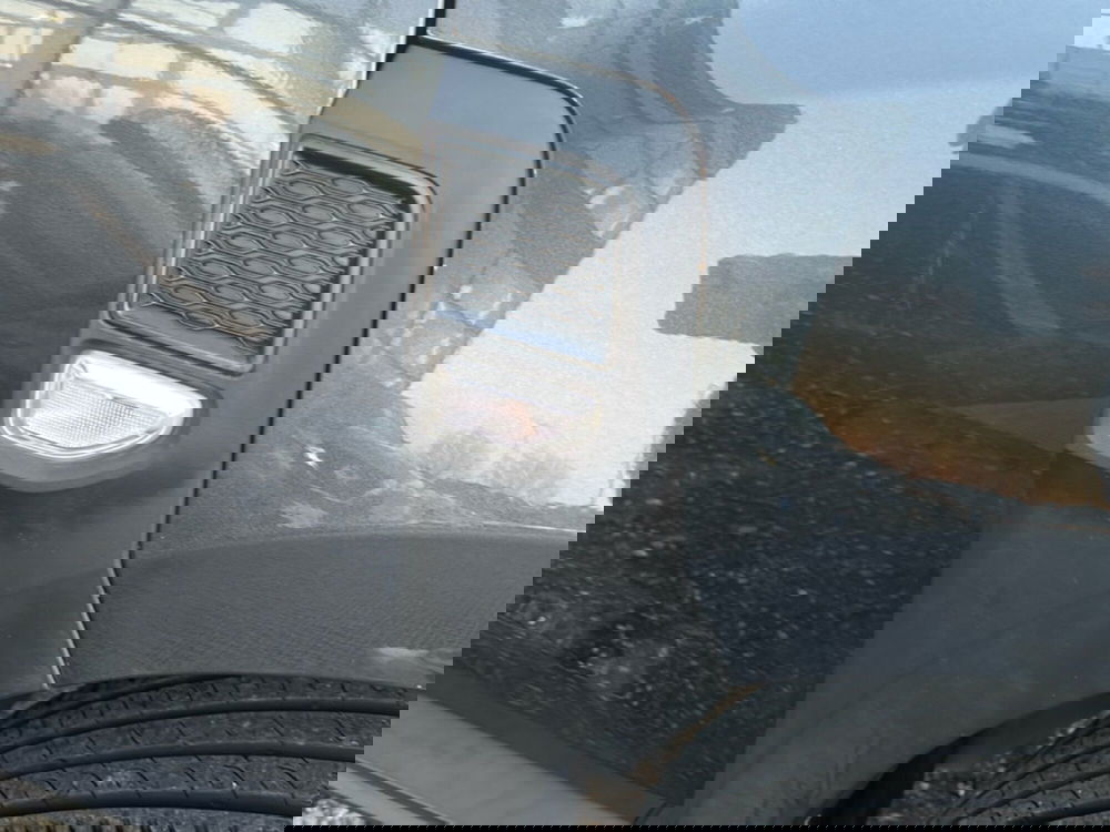 Dacia Duster usata a Piacenza (17)