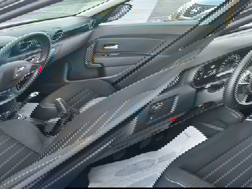 Dacia Duster usata a Piacenza (9)