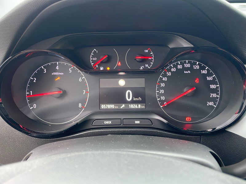 Opel Crossland usata a Parma (12)