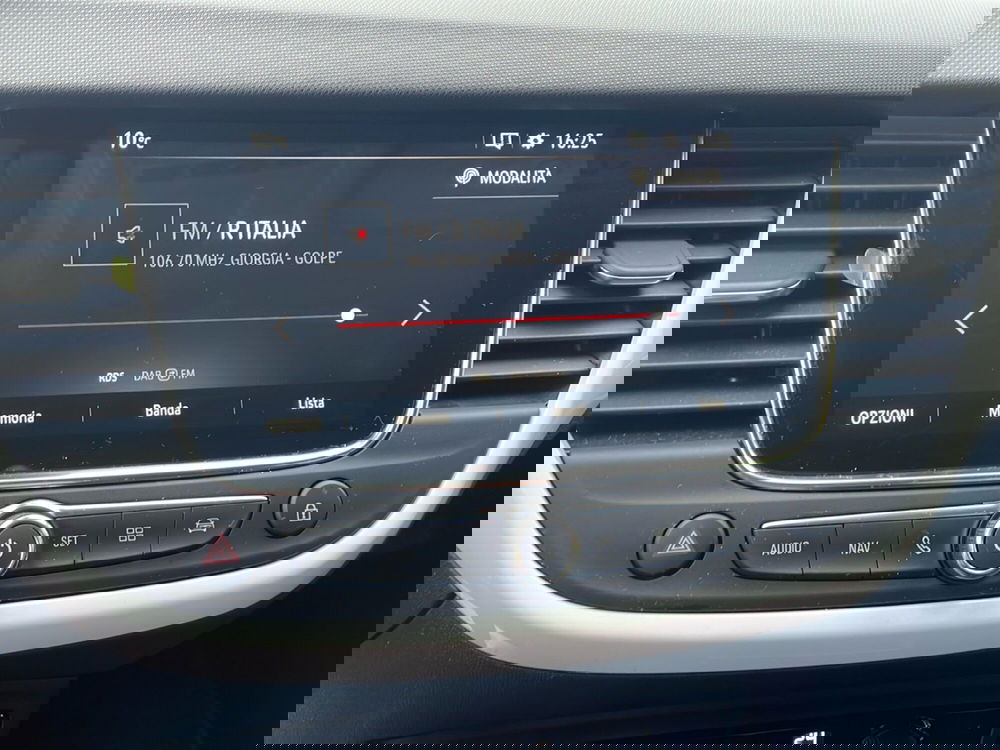 Opel Crossland usata a Parma (13)