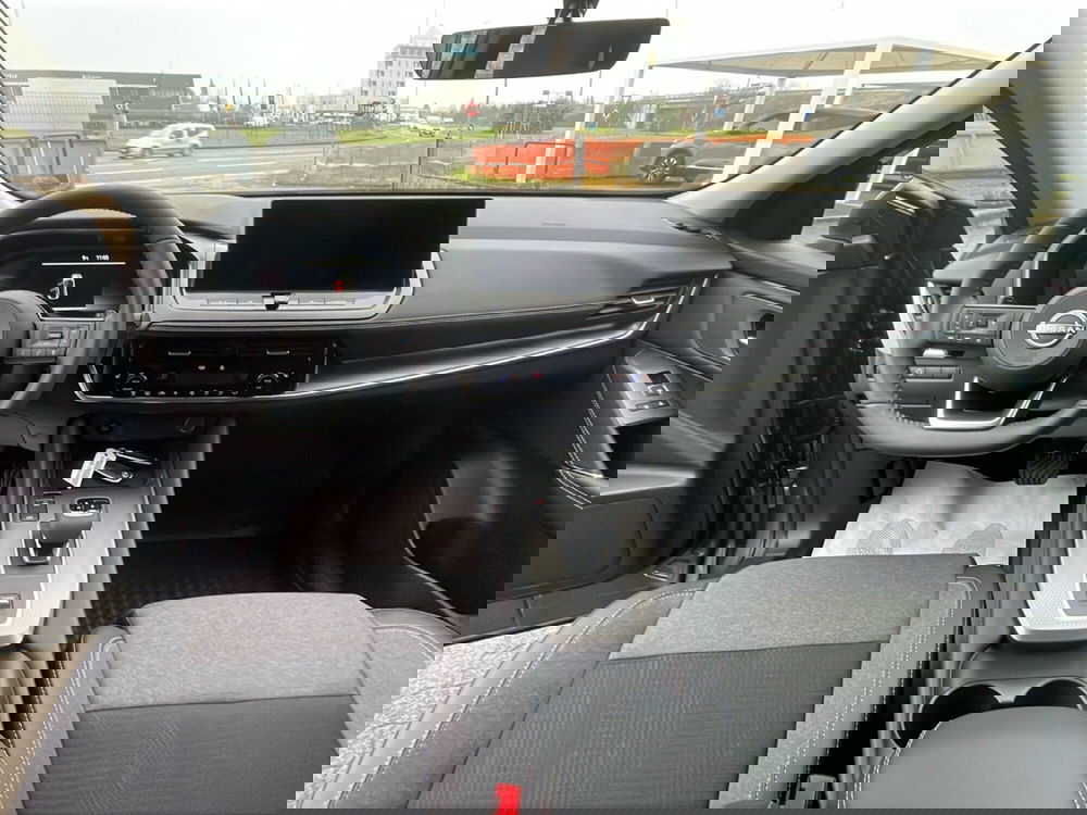 Nissan Qashqai nuova a Piacenza (11)