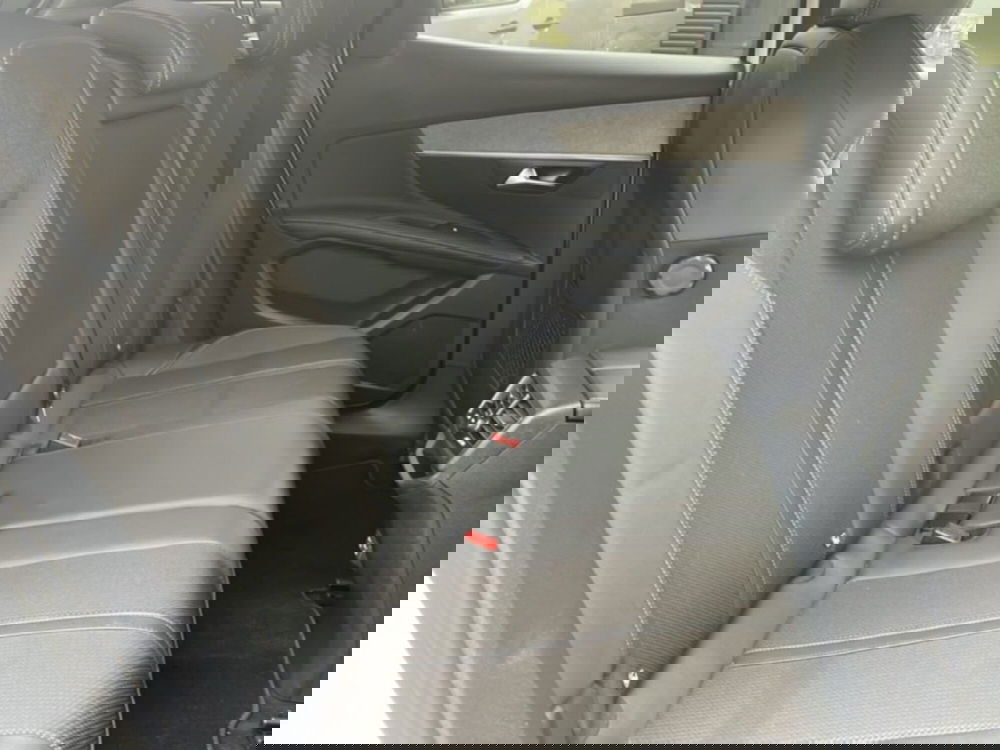 Peugeot 3008 usata a Foggia (16)