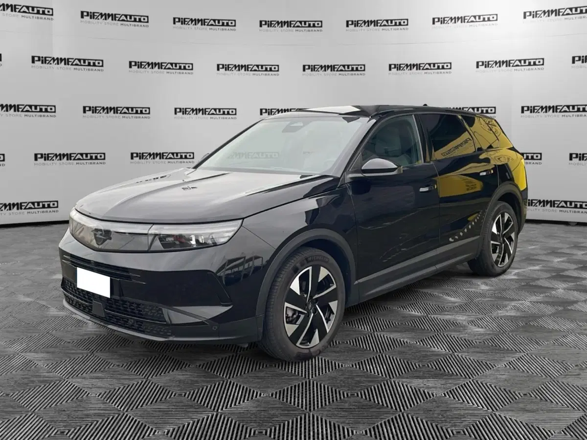 Opel Grandland usata a Piacenza