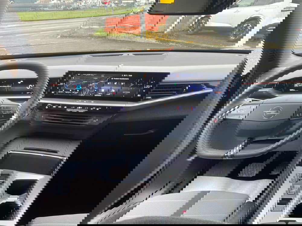 Opel Grandland usata a Piacenza (13)