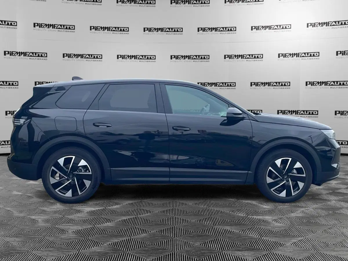 Opel Grandland usata a Piacenza (7)