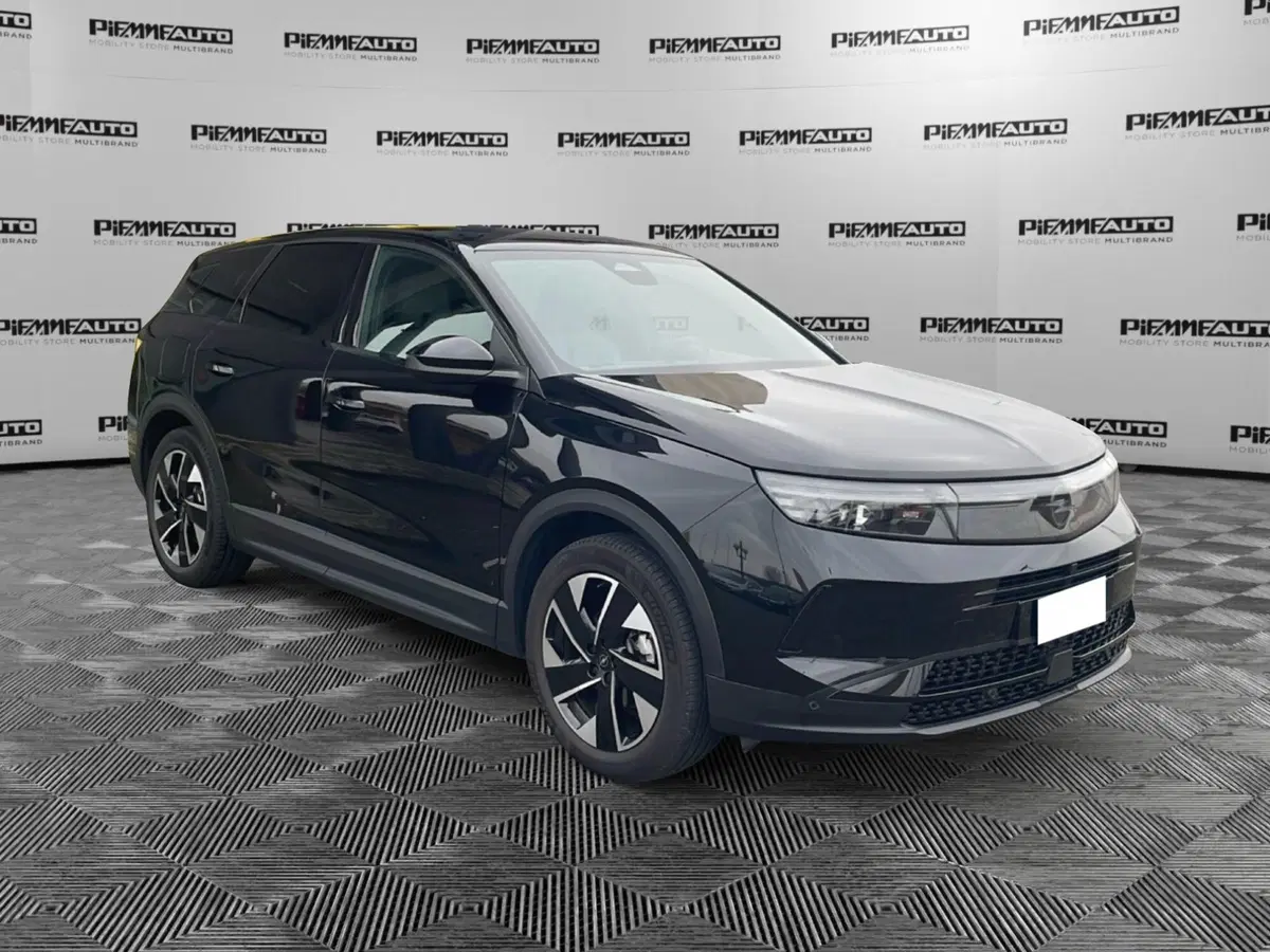 Opel Grandland usata a Piacenza (8)