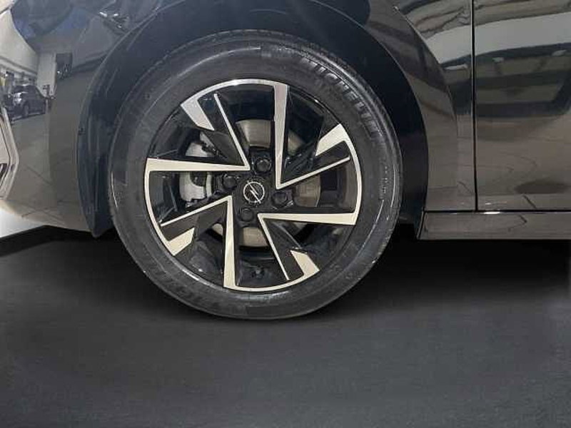 Opel Corsa nuova a Salerno (8)