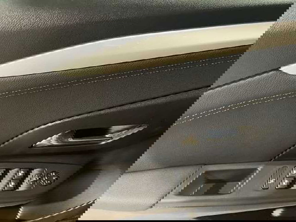 Opel Corsa nuova a Salerno (13)