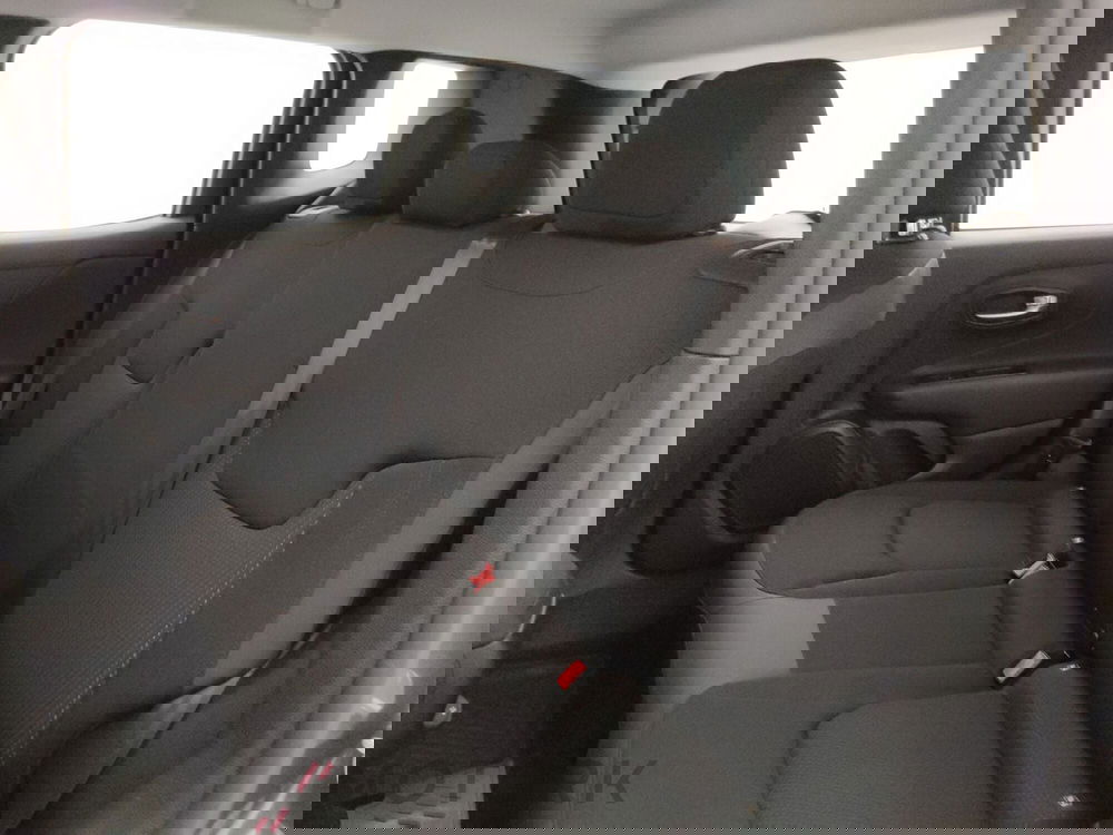 Jeep Renegade usata a Varese (11)