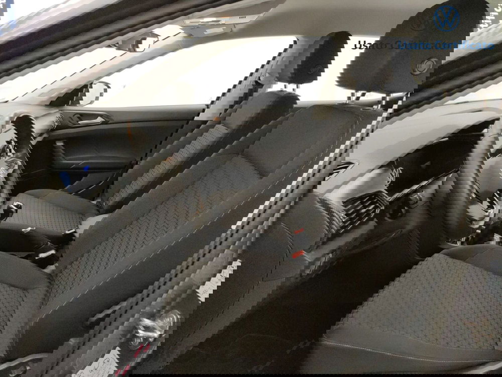 Volkswagen T-Cross usata a Varese (11)