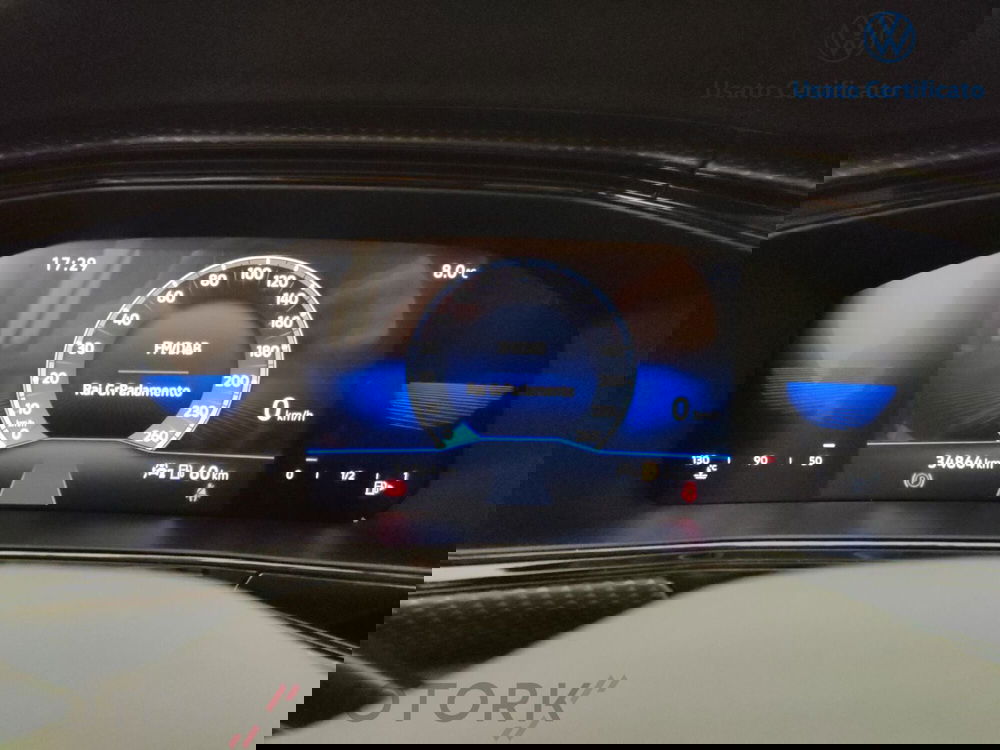 Volkswagen T-Cross usata a Varese (16)