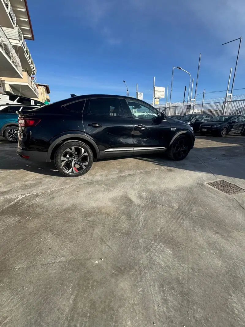 Renault Arkana usata a Caserta (4)