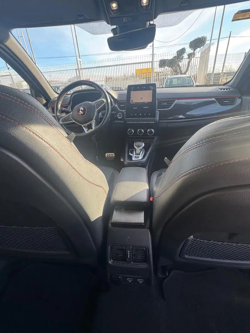 Renault Arkana usata a Caserta (8)