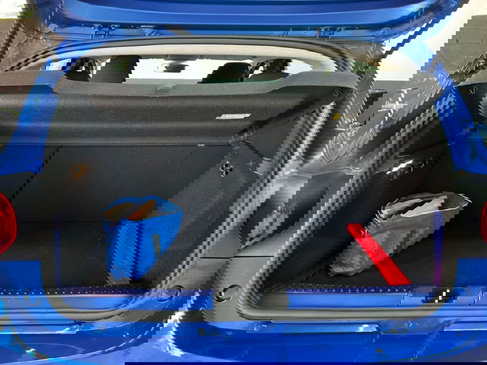 Dacia Sandero usata a Roma (15)