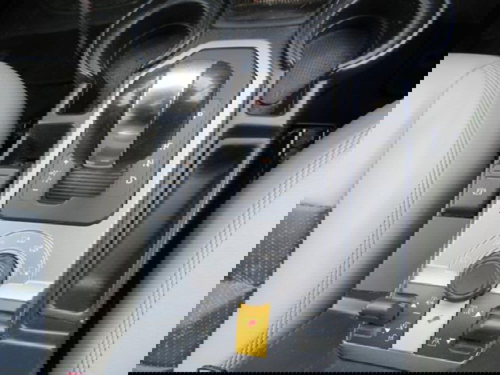 Land Rover Discovery usata a Lodi (10)