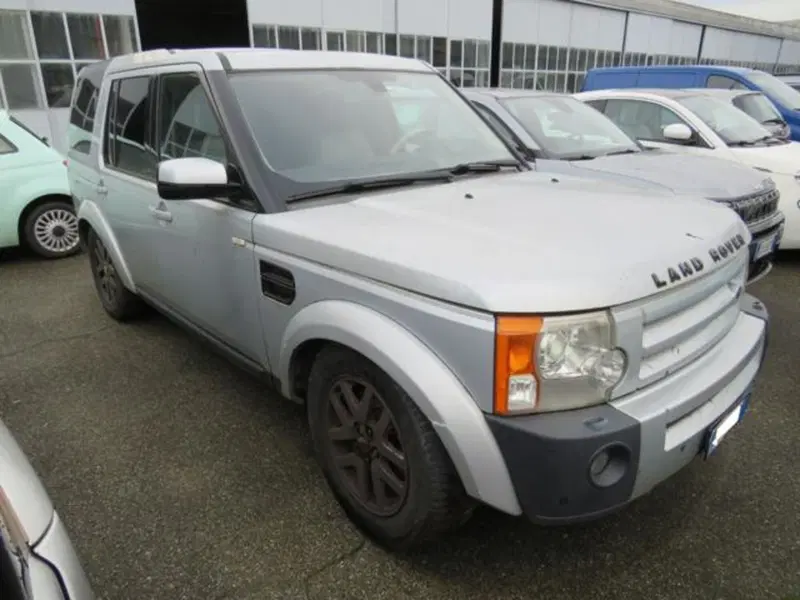 Land Rover Discovery usata a Lodi (3)