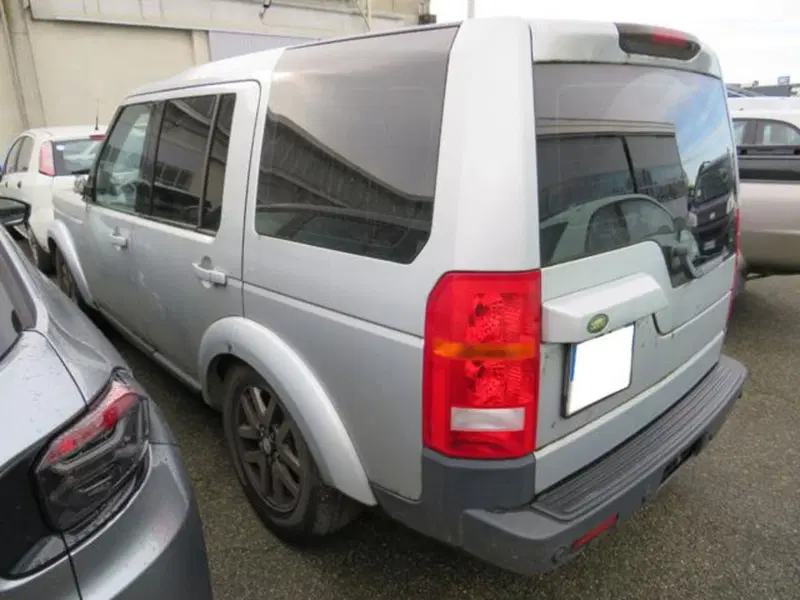 Land Rover Discovery usata a Lodi (6)