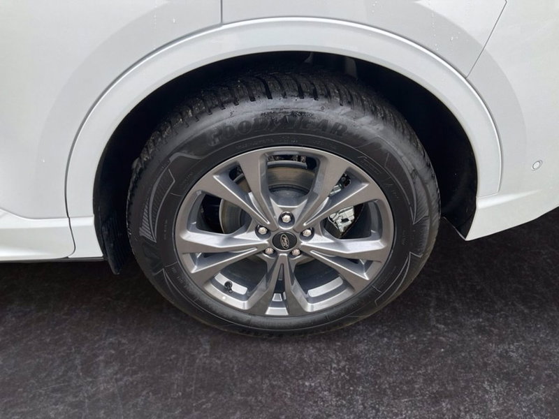 Ford Kuga usata a Milano (16)