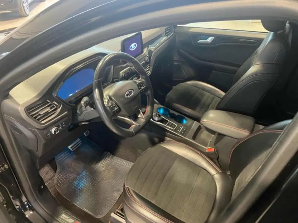 Ford Kuga usata a Bologna (7)