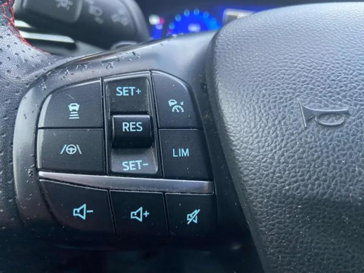 Ford Kuga usata a Bologna (9)