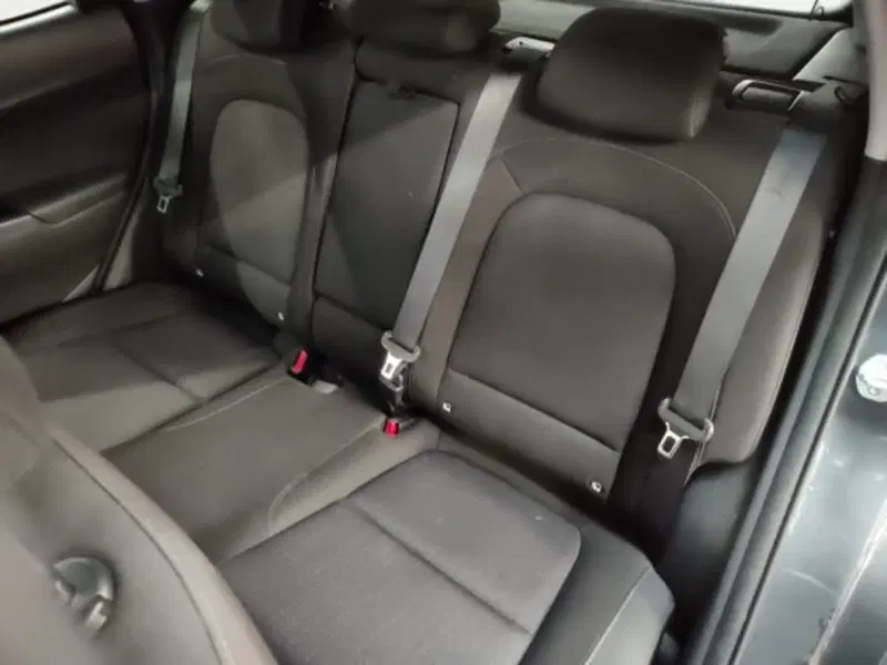 Hyundai Kona usata a Padova (14)