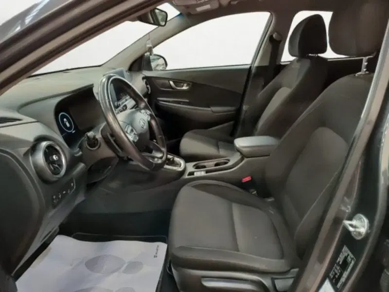 Hyundai Kona usata a Padova (9)