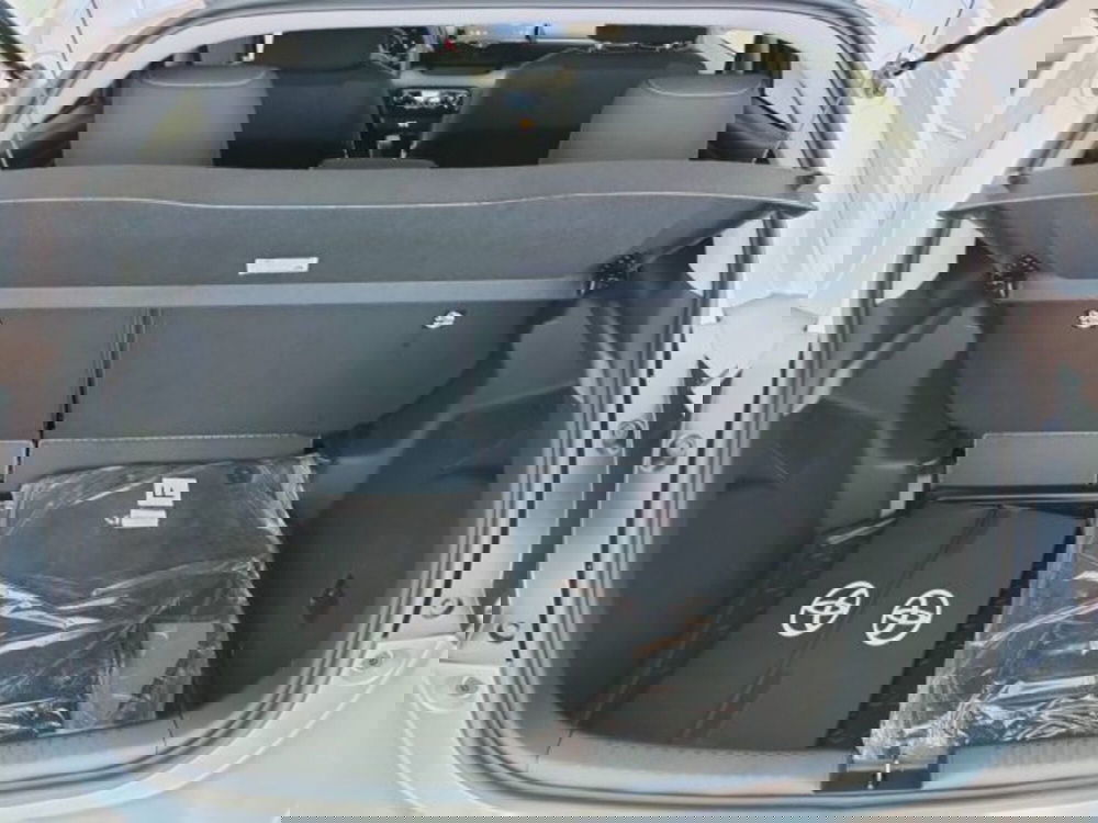 Toyota Yaris nuova a Teramo (5)