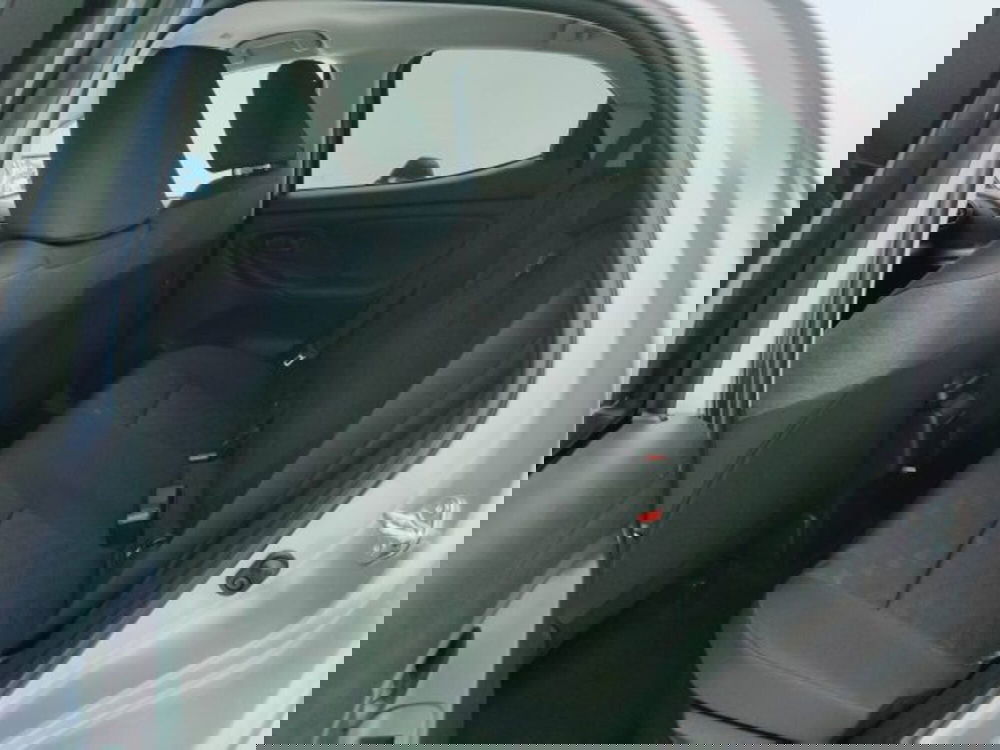 Toyota Yaris nuova a Teramo (9)