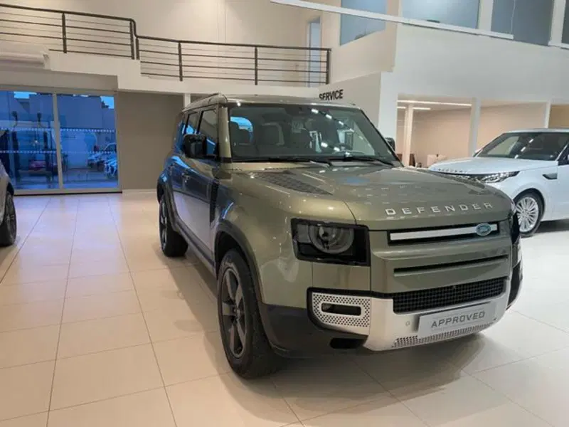 Land Rover Defender usata a Lucca (10)