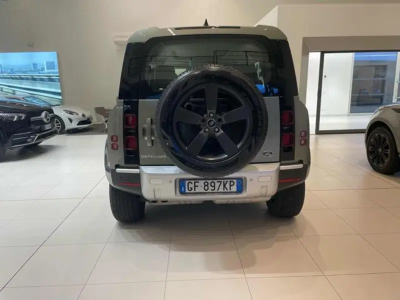 Land Rover Defender usata a Lucca (3)