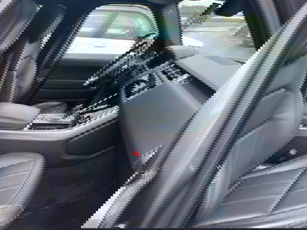 Land Rover Range Rover Sport usata a Lucca (4)