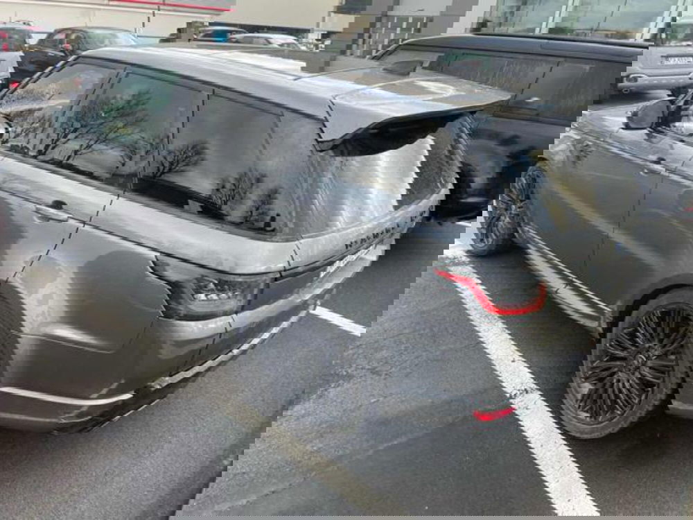 Land Rover Range Rover Sport usata a Lucca (8)