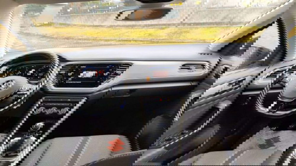 Volkswagen T-Roc usata a Como (11)