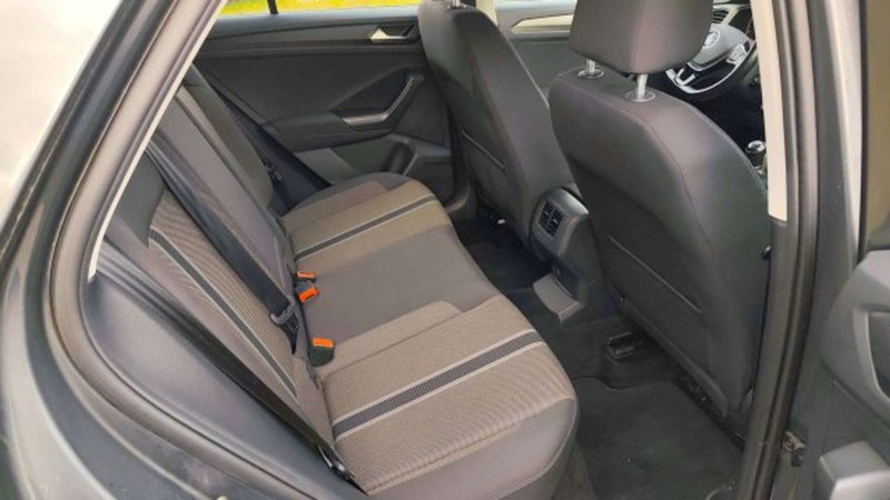 Volkswagen T-Roc usata a Como (8)