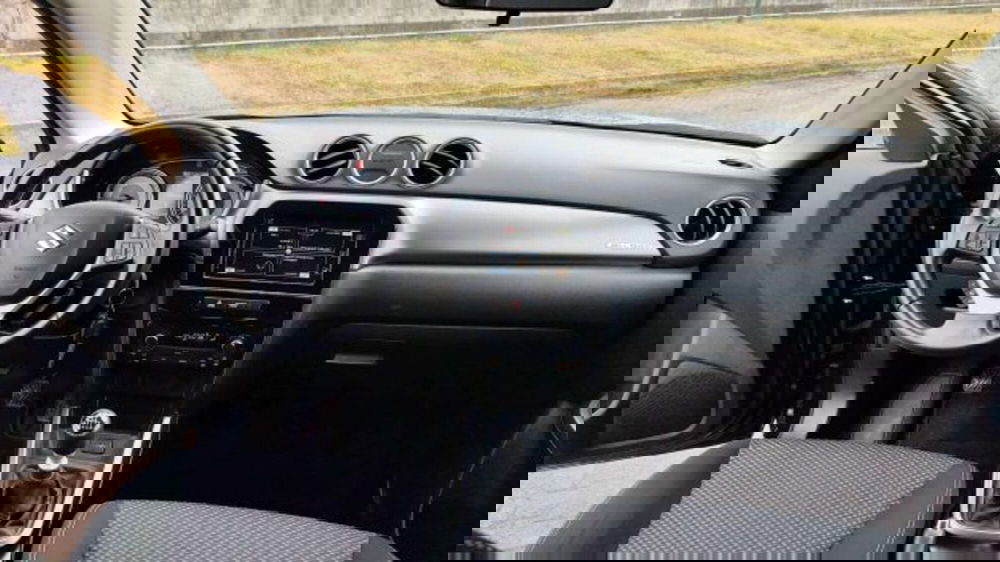 Suzuki Vitara usata a Como (14)