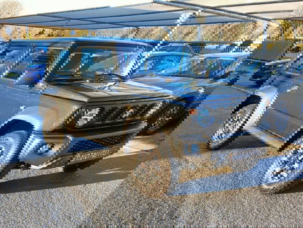 Suzuki Jimny nuova a Brescia (3)