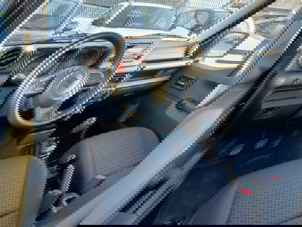 Suzuki Jimny nuova a Brescia (5)