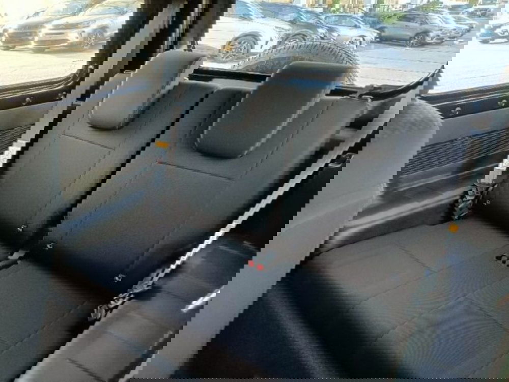 Suzuki Jimny nuova a Brescia (9)