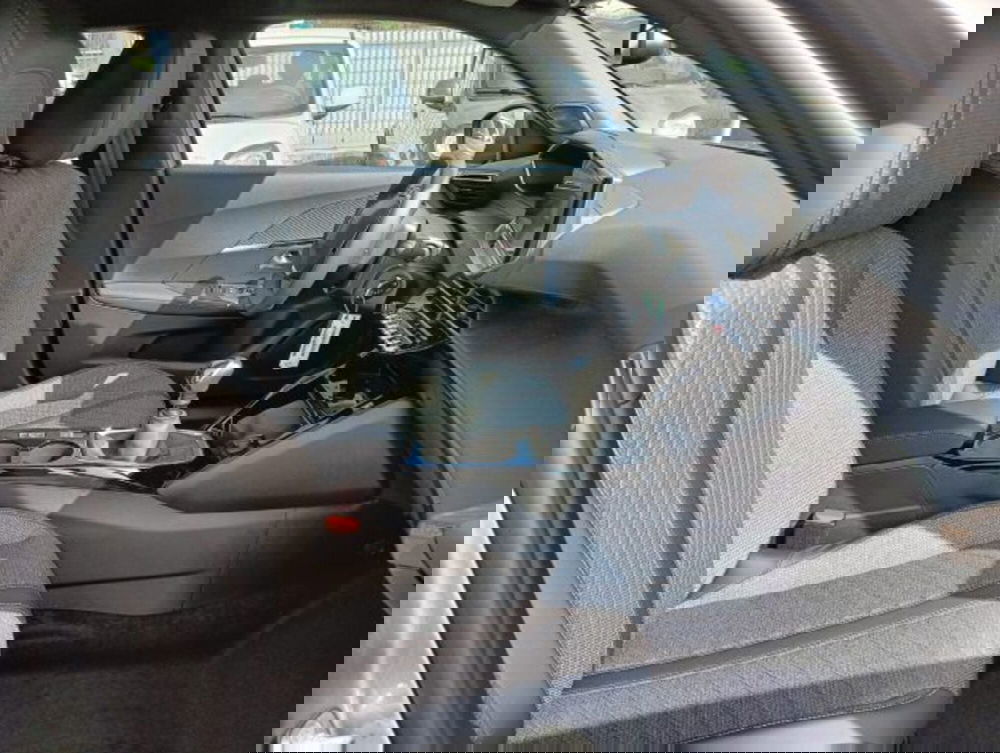 Peugeot 2008 nuova a Brescia (17)