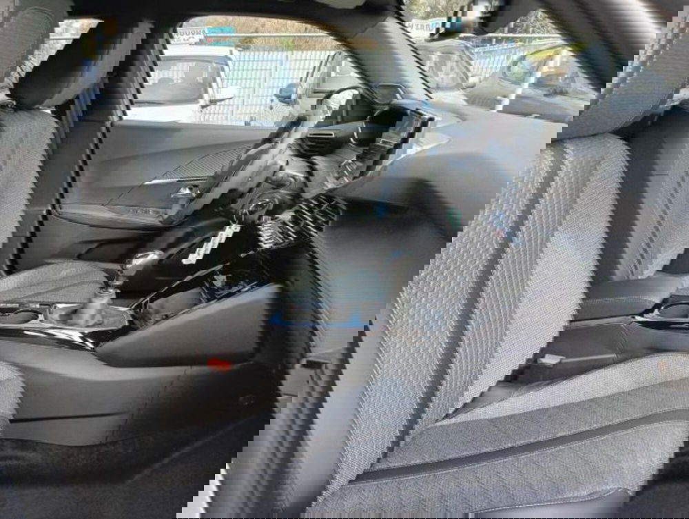 Peugeot 2008 nuova a Brescia (16)