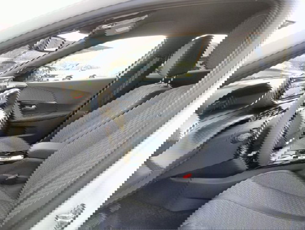 Peugeot 2008 nuova a Brescia (8)