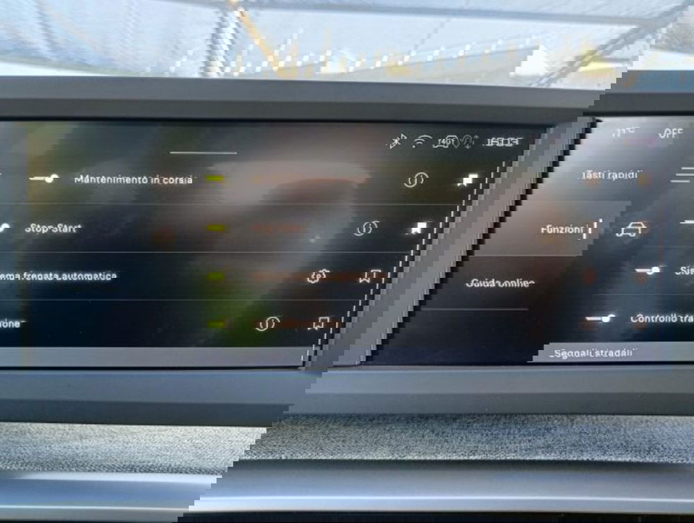 Peugeot 3008 nuova a Brescia (16)