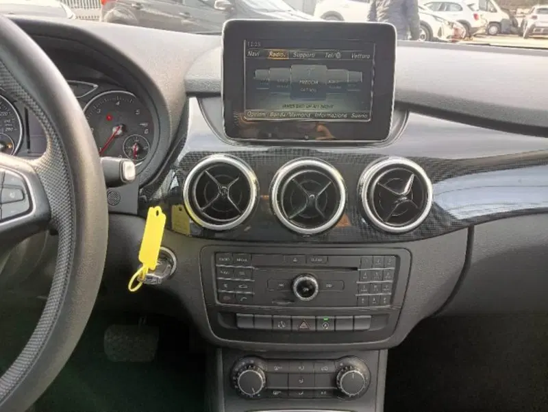 Mercedes-Benz Classe B usata a Brescia (16)