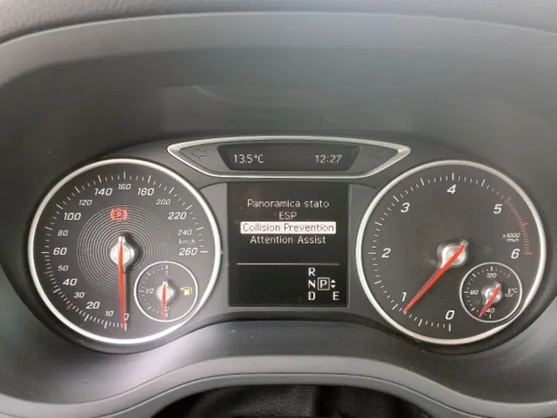 Mercedes-Benz Classe B usata a Brescia (8)