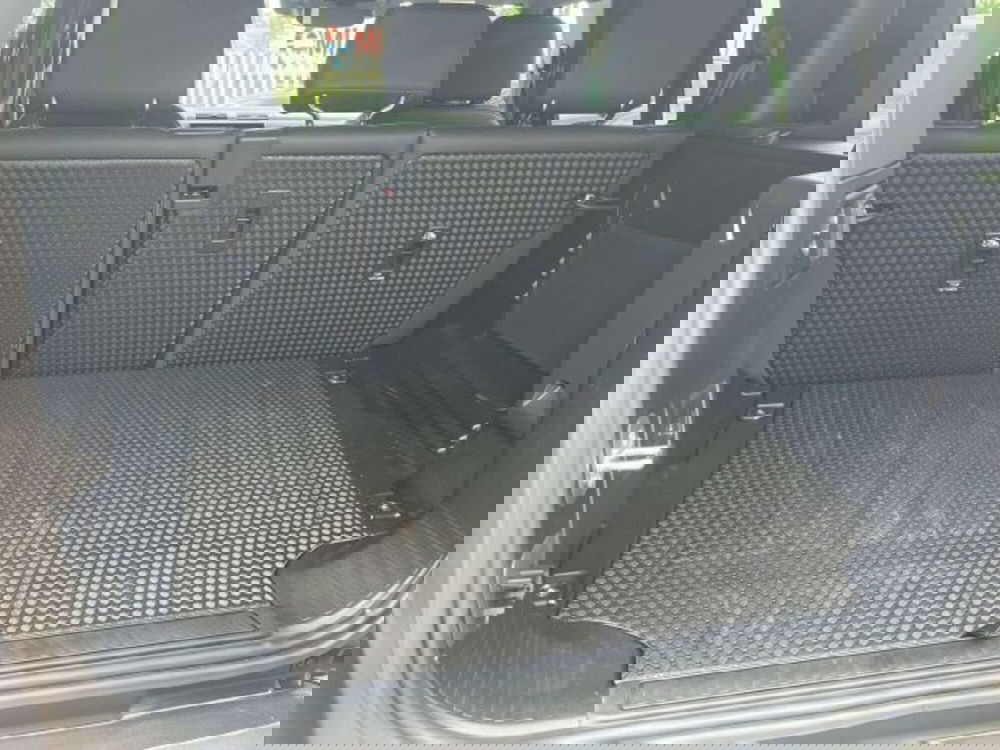 Land Rover Defender usata a Firenze (9)