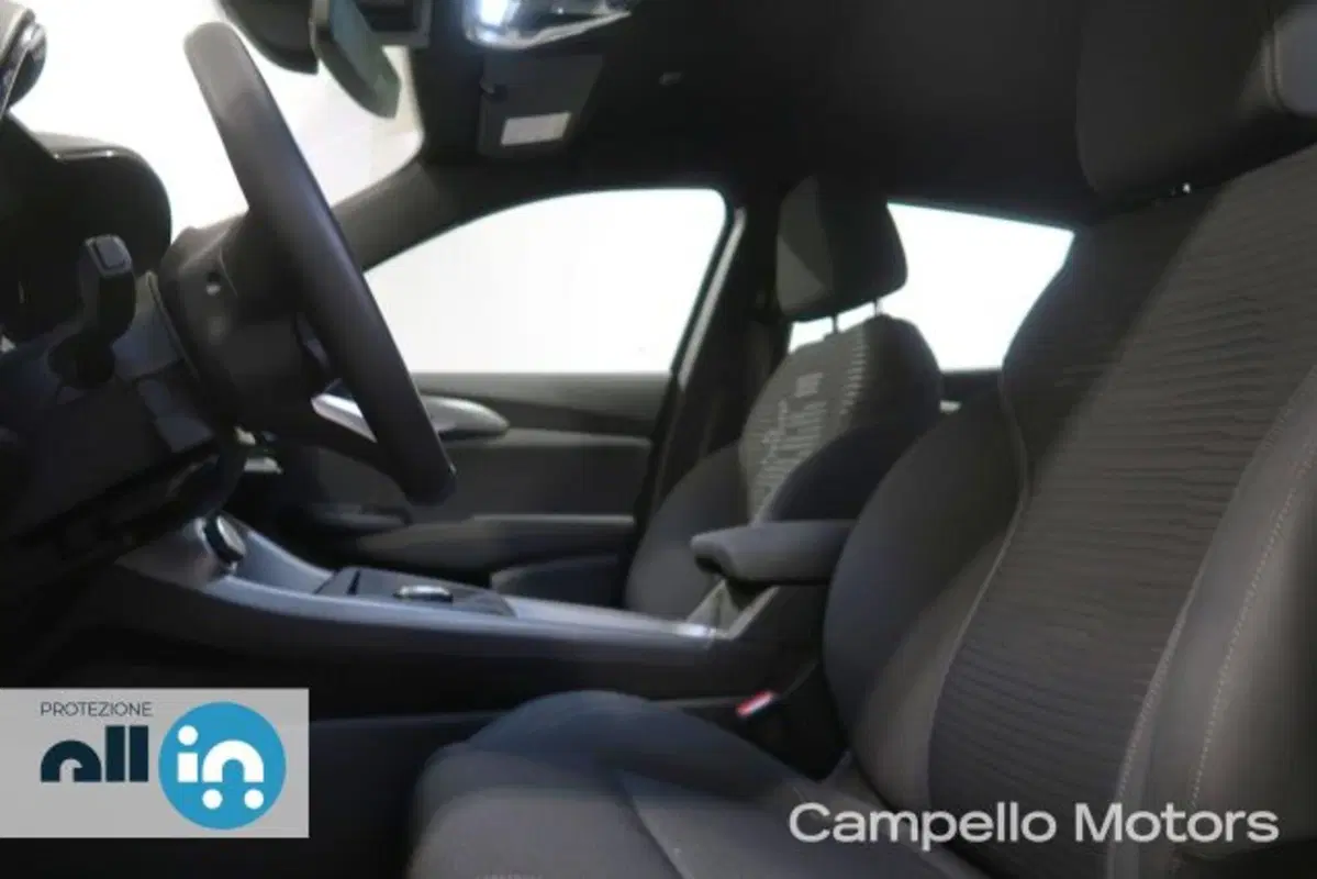 Alfa Romeo Tonale usata a Venezia (3)