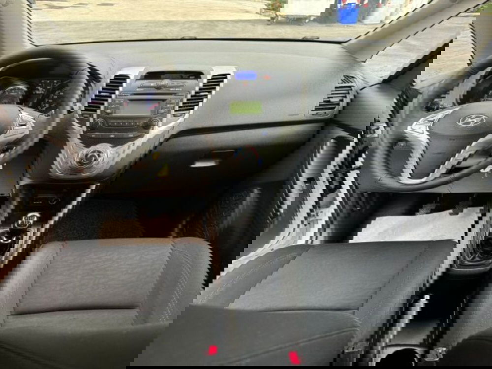 Hyundai ix20 usata a Macerata (8)