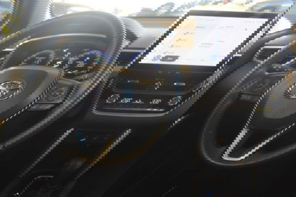 Toyota Corolla Cross Hybrid usata a Roma (18)