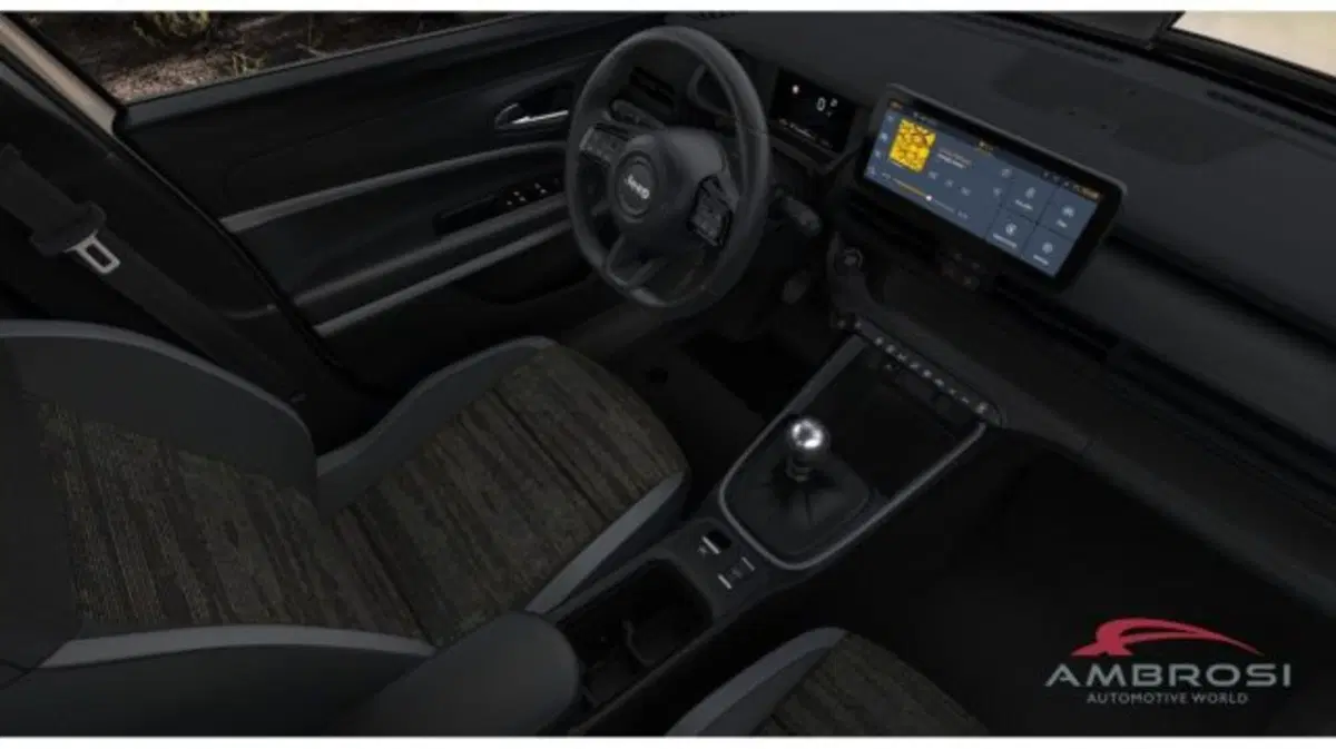 Jeep Avenger nuova a Perugia (7)